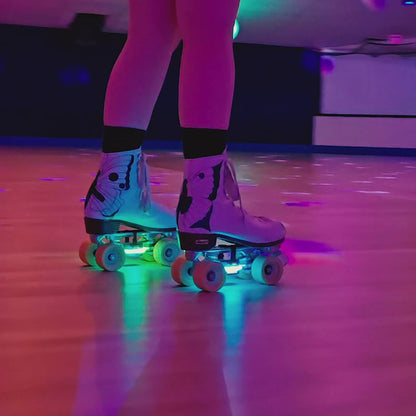 Video of neogleamz SK8Lytz HALOZ Roller Skate Lights in action